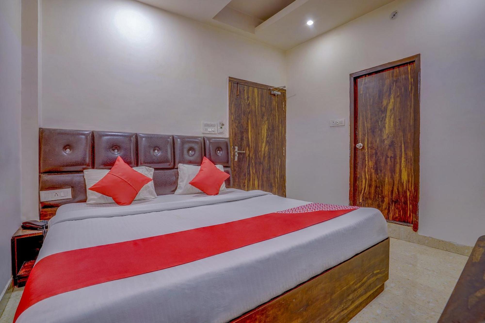 Super Hotel O Traveller Inn 勒克瑙 外观 照片