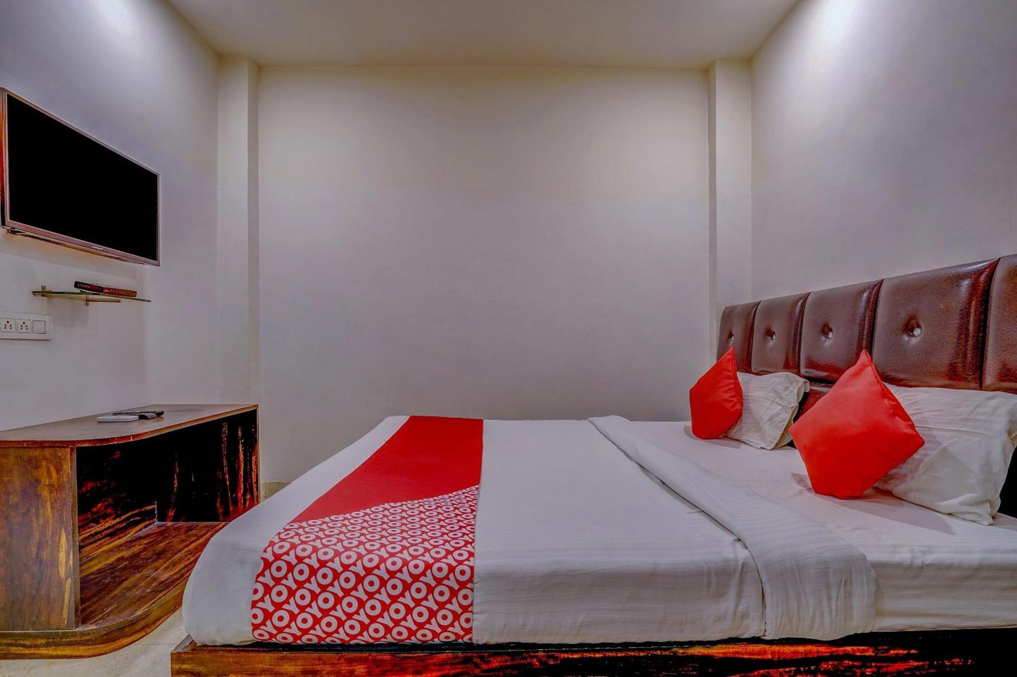 Super Hotel O Traveller Inn 勒克瑙 外观 照片