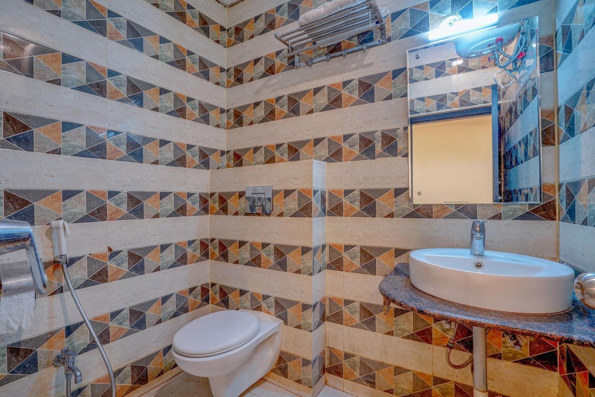 Super Hotel O Traveller Inn 勒克瑙 外观 照片