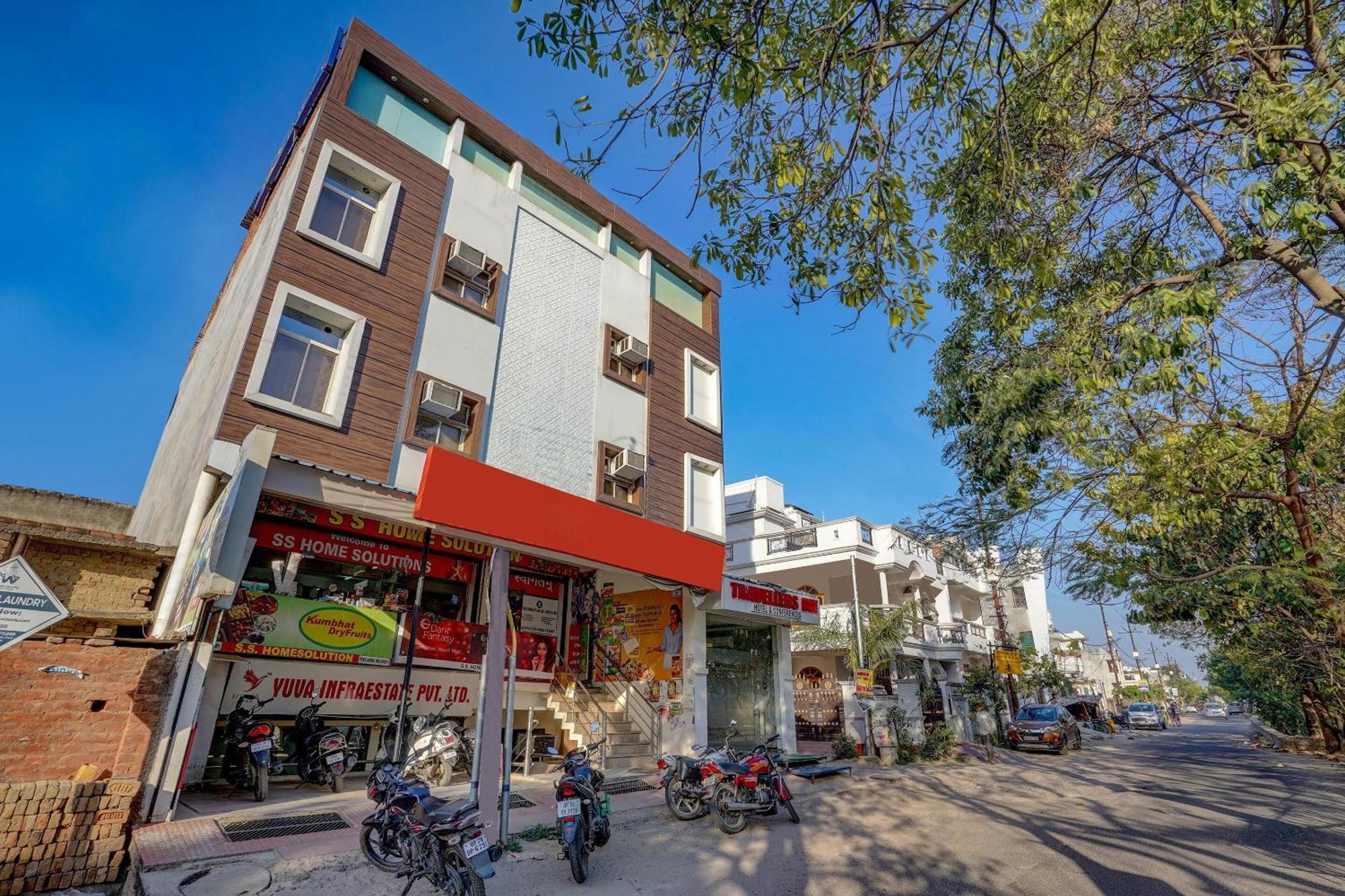 Super Hotel O Traveller Inn 勒克瑙 外观 照片